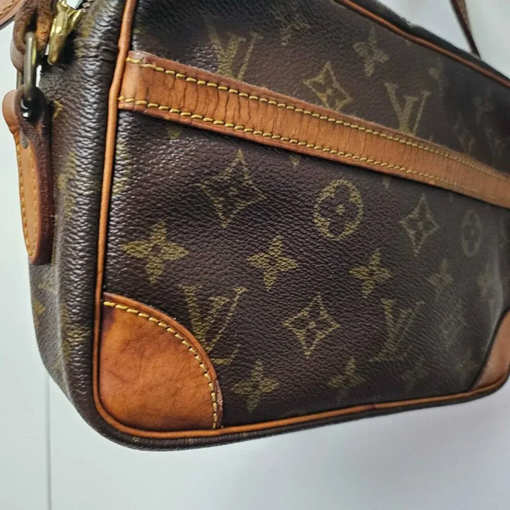 Louis Vuitton Monogram 23cm Trocadero Shoulder Bag - Picture 6 of 12